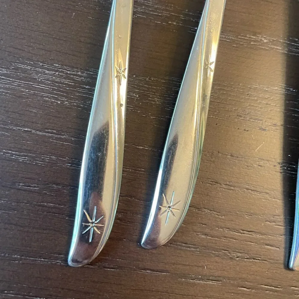 Oneida Community Vintage Starburst Grapefruit Spoons set of 8!